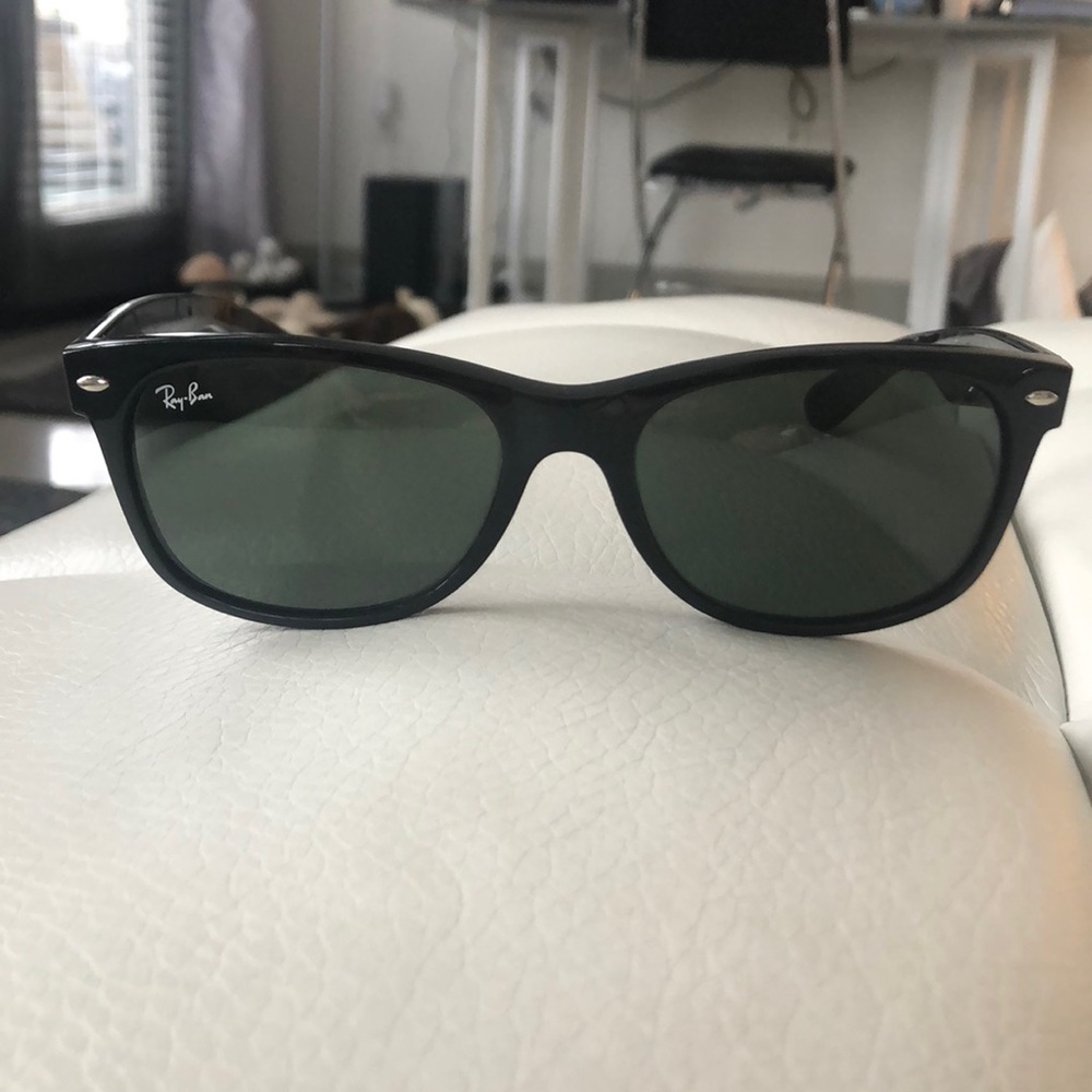 Ray bans
